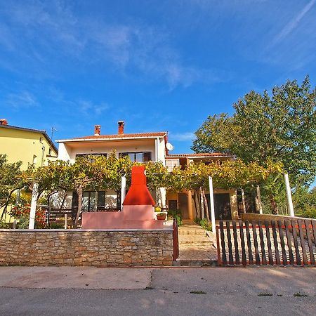 Apartments Dragica 929 Фажана Екстер'єр фото