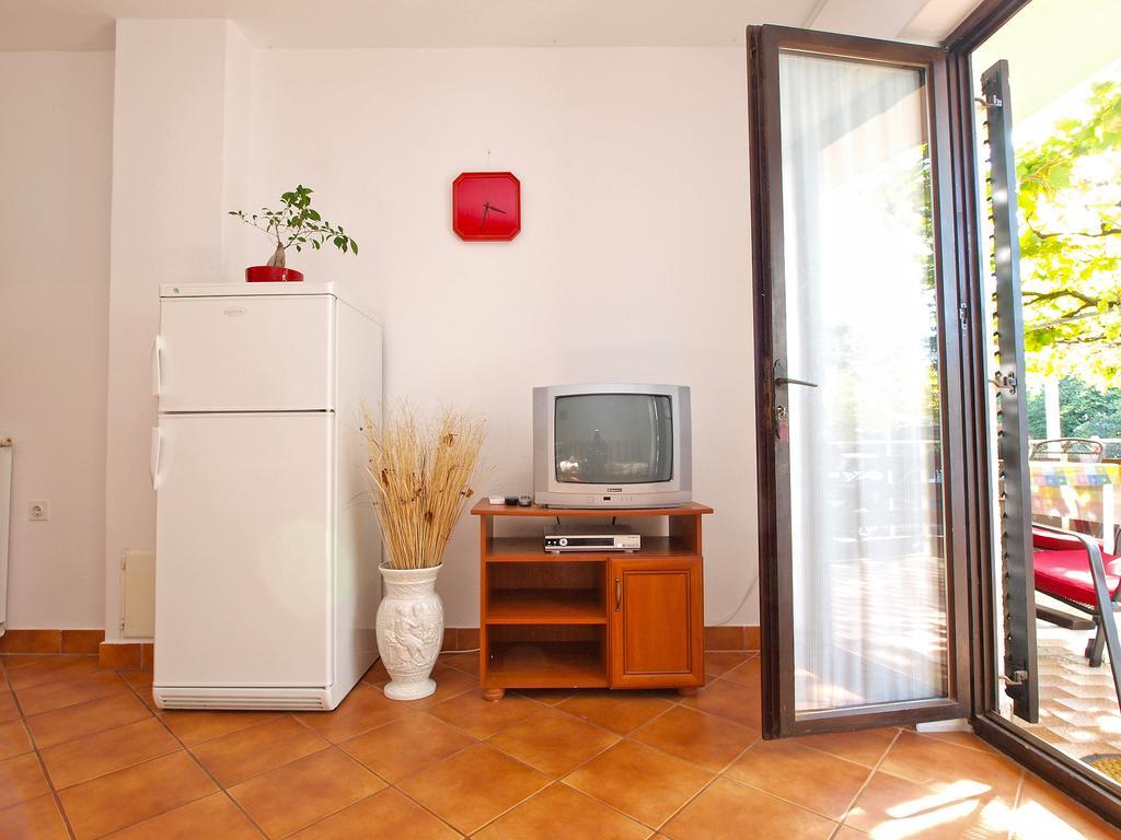 Apartments Dragica 929 Фажана Екстер'єр фото