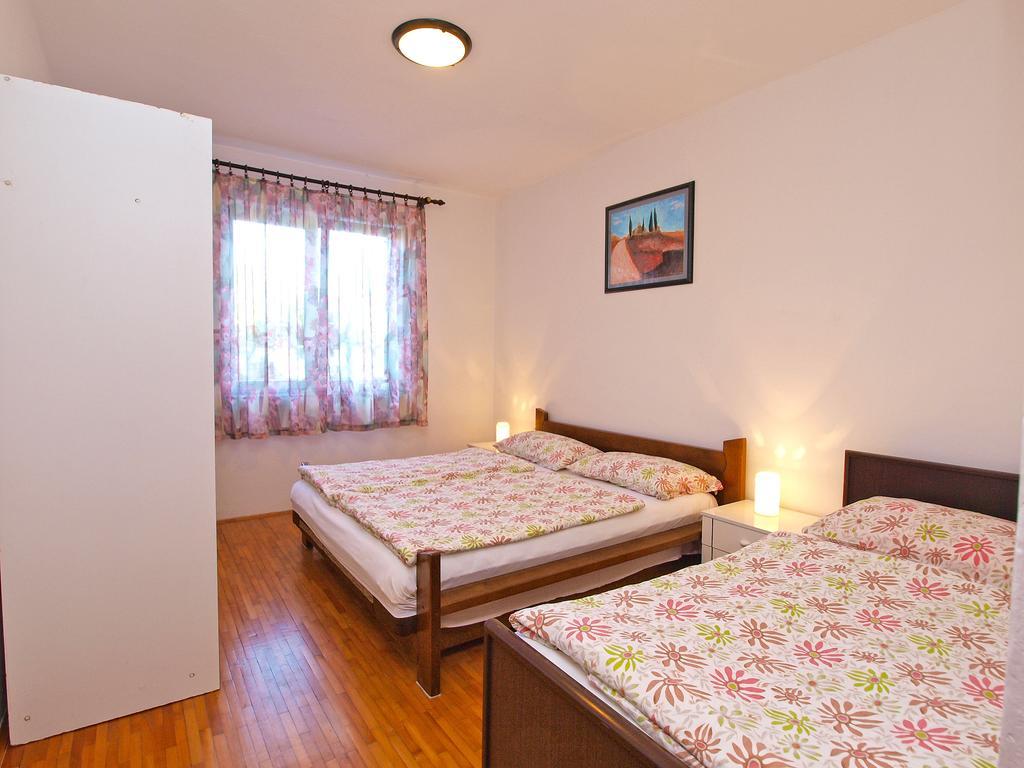 Apartments Dragica 929 Фажана Екстер'єр фото