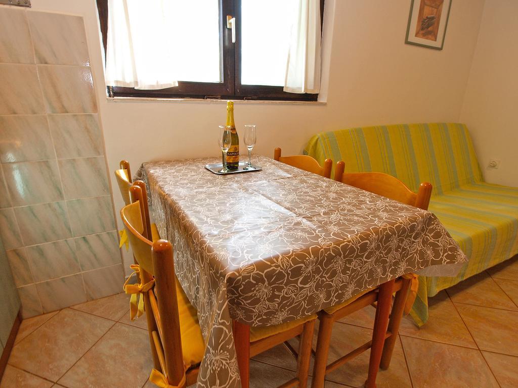 Apartments Dragica 929 Фажана Екстер'єр фото