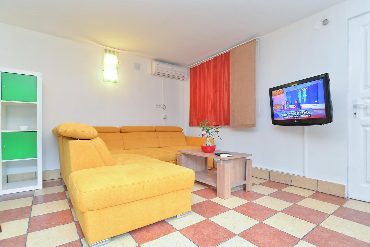 Apartments Dragica 929 Фажана Екстер'єр фото